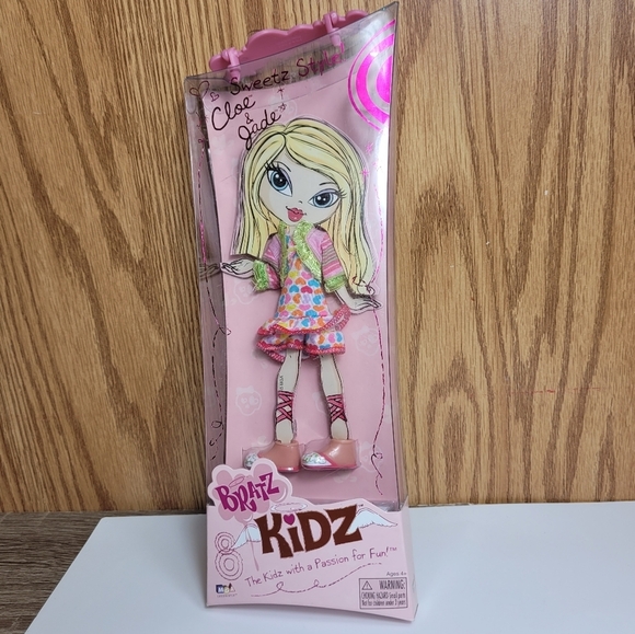 Bratz Other - CLOE & JADE BRATZ KIDZ SWEETZ STYLE CLOTHING OUTFIT